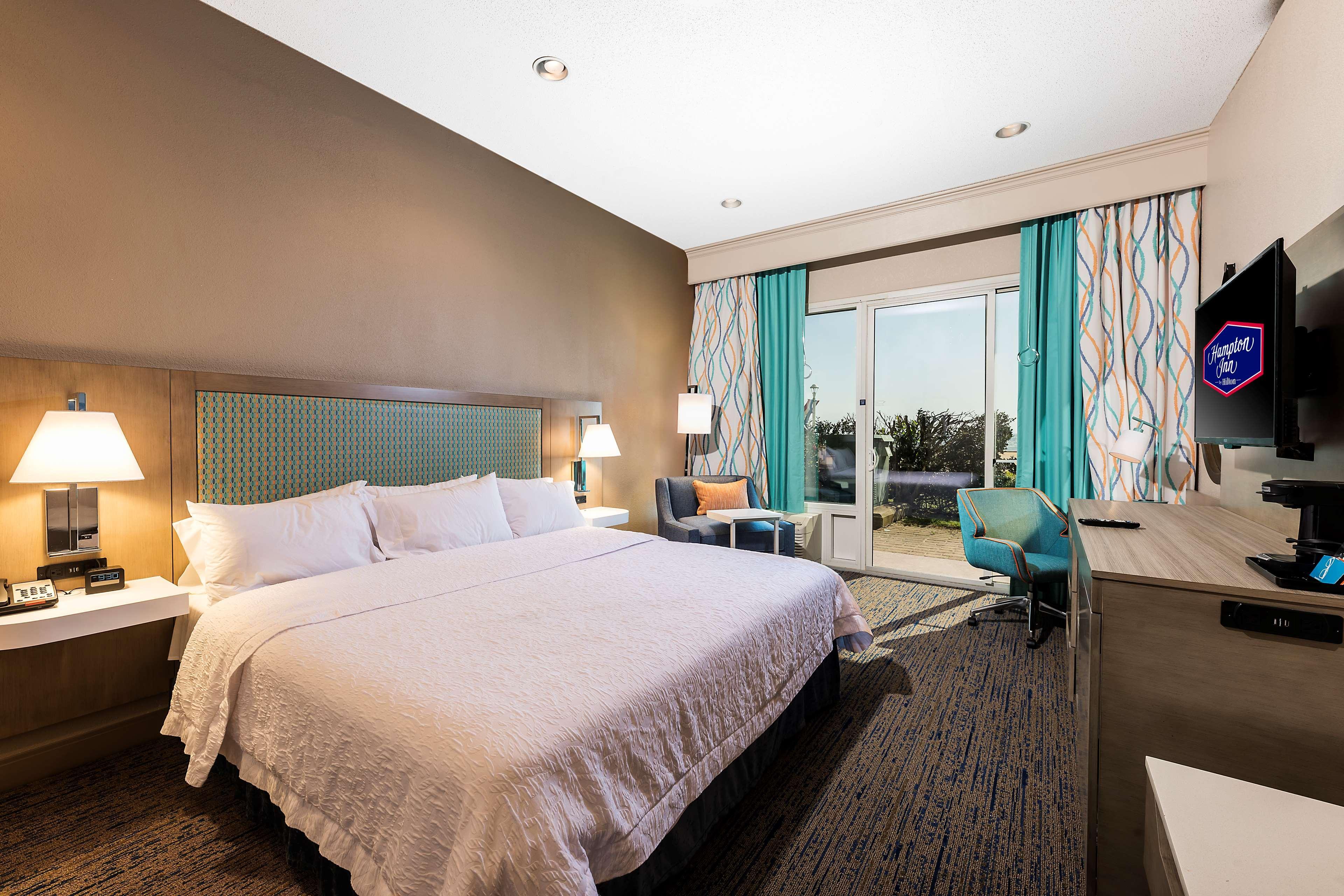 Hampton Inn Virginia Beach Oceanfront North Exteriör bild