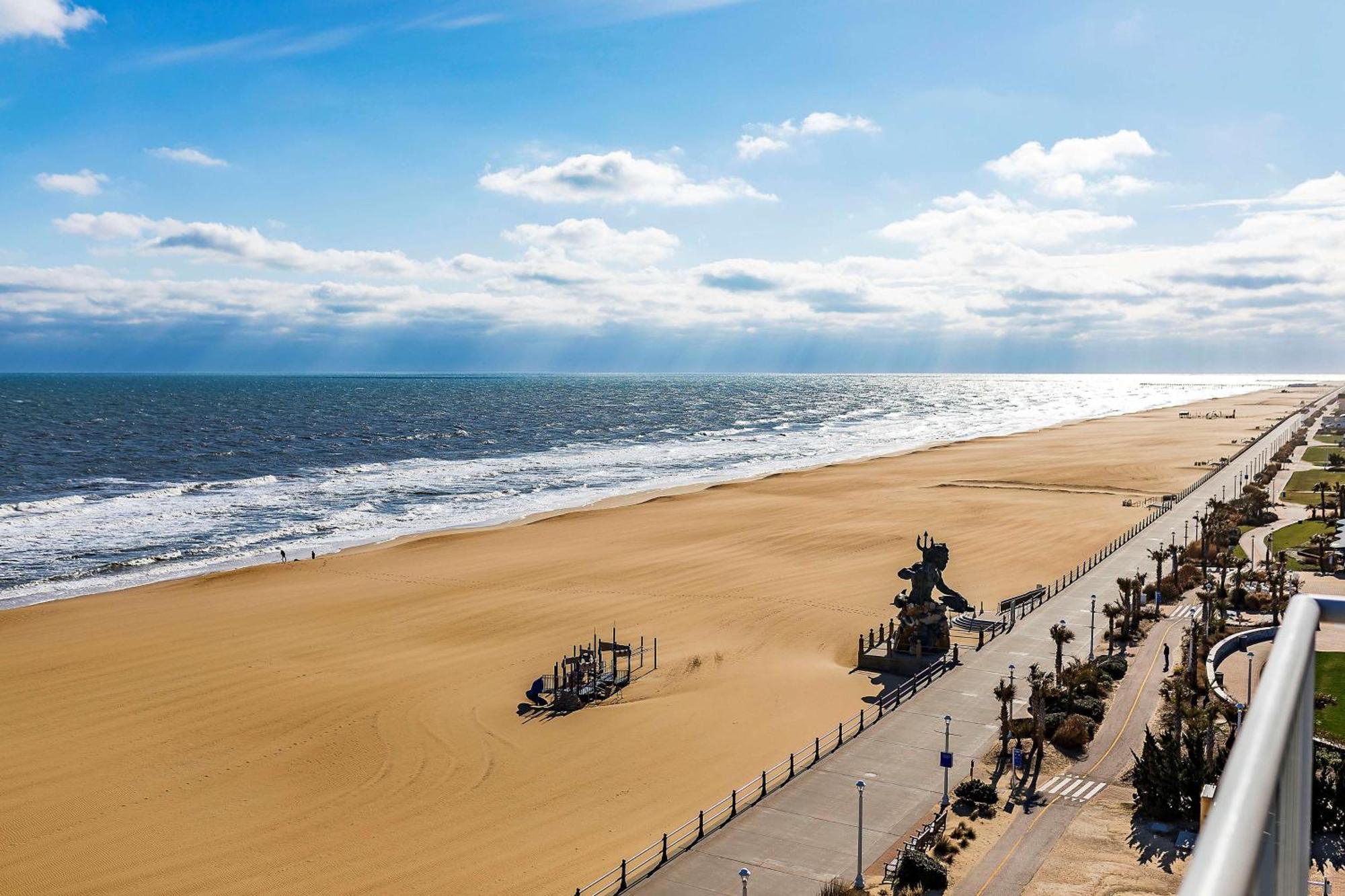 Hampton Inn Virginia Beach Oceanfront North Exteriör bild