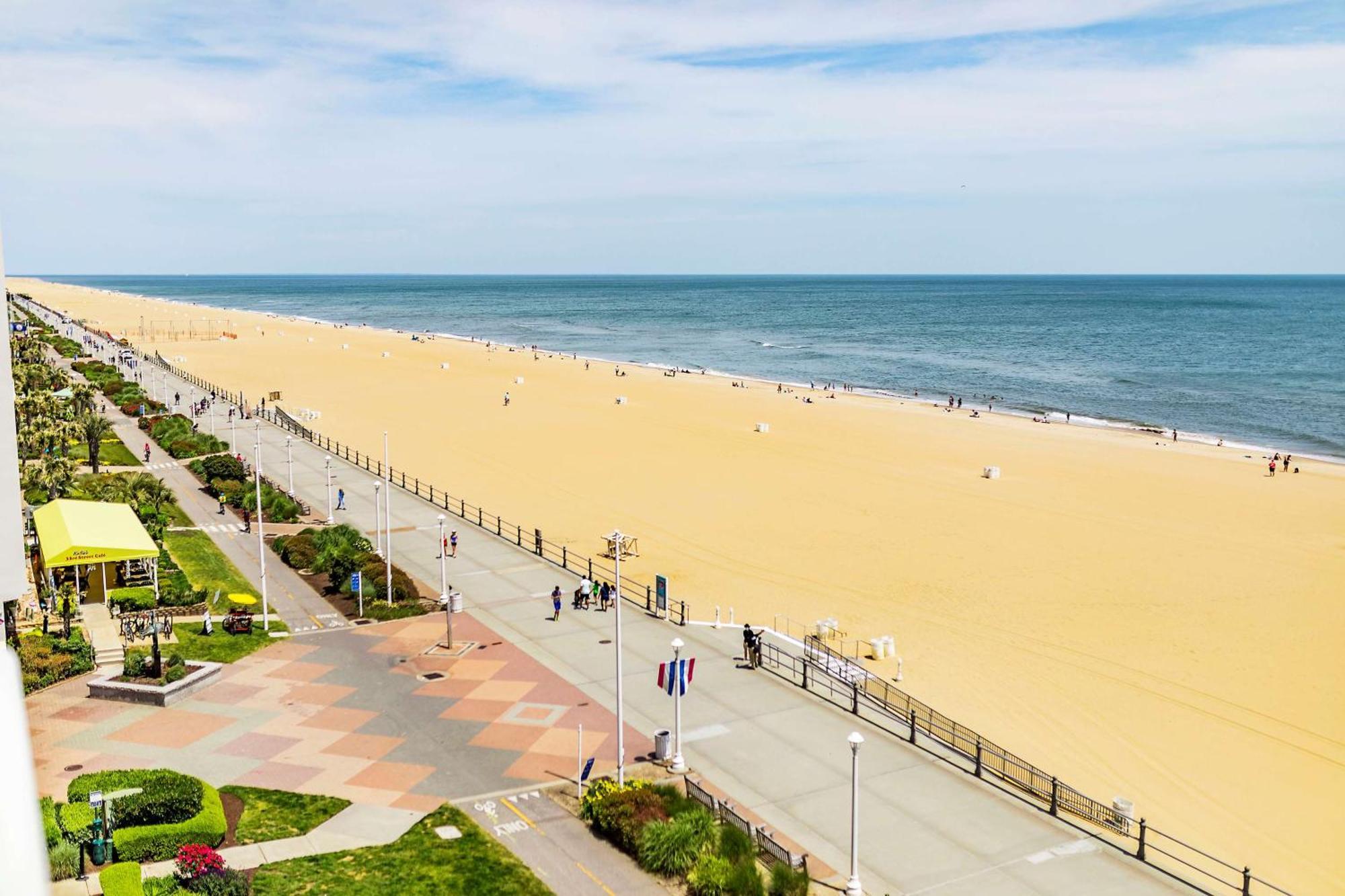 Hampton Inn Virginia Beach Oceanfront North Exteriör bild